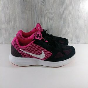 Women's Nike Revolution 3